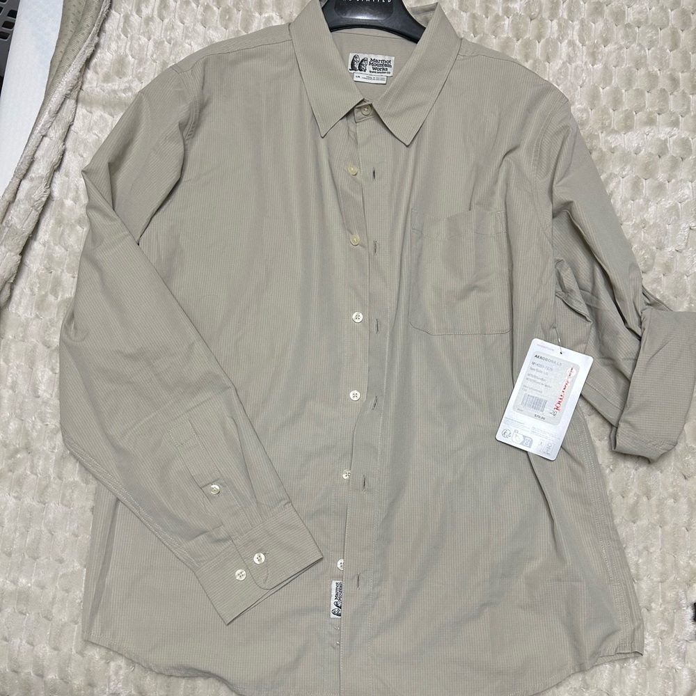 Marmot Mountain Works Light Tan Shirt